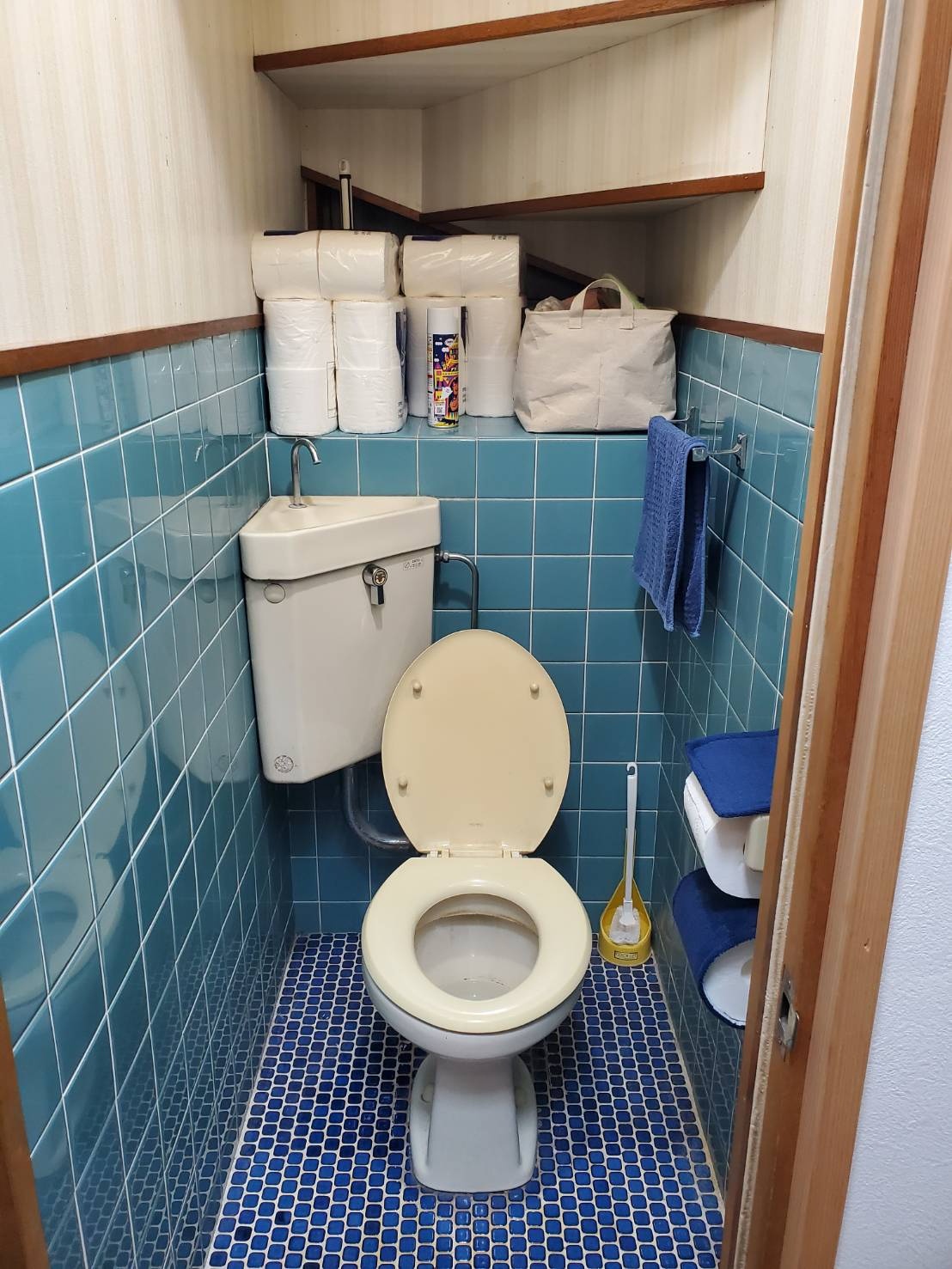 トイレリフォーム施工前
